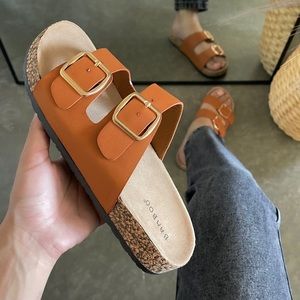 NIB “Mandy” Adjustable Strap Sandal
- Tan